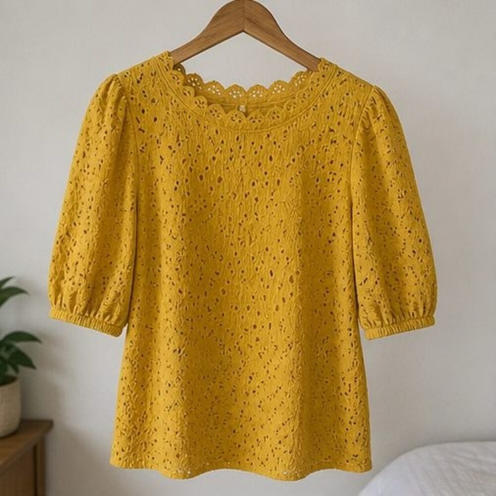 Black Puff Sleeve Top